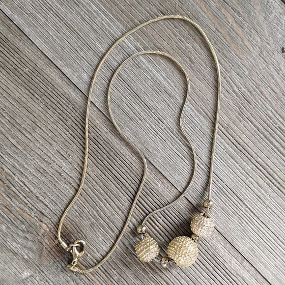 🌟 3/$15 🌟 Gold Tone Dainty Chain Necklaces Set of 2 - Picture 12 of 14